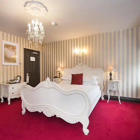 Balmoral Otel