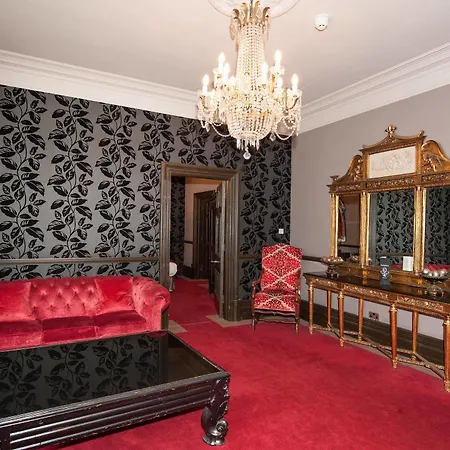 Otel Balmoral