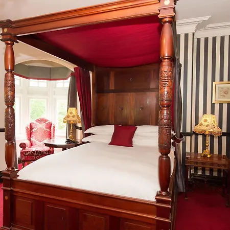 Balmoral 4*